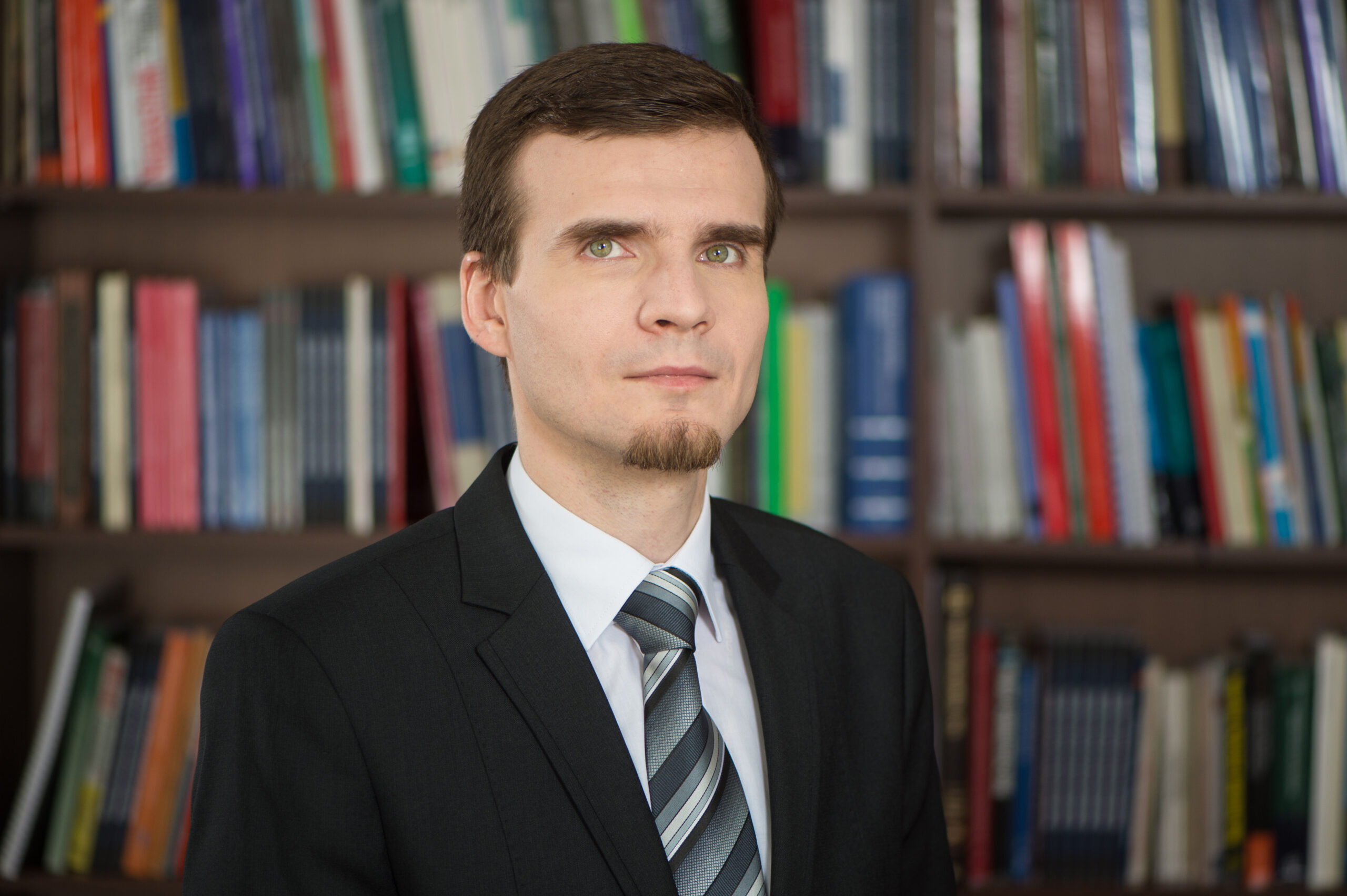 Analiza  projektu ustawy o zmianie ustawy o zawodach lekarza i lekarza dentysty, ustawy o diagnostyce laboratoryjnej oraz ustawy o zawodach pielęgniarki i położnej (druk senacki nr 1034/IX kadencja)