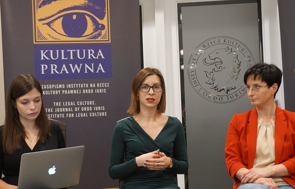 „W drodze do lepszego modelu opieki nad małymi dziećmi” – nagranie z debaty