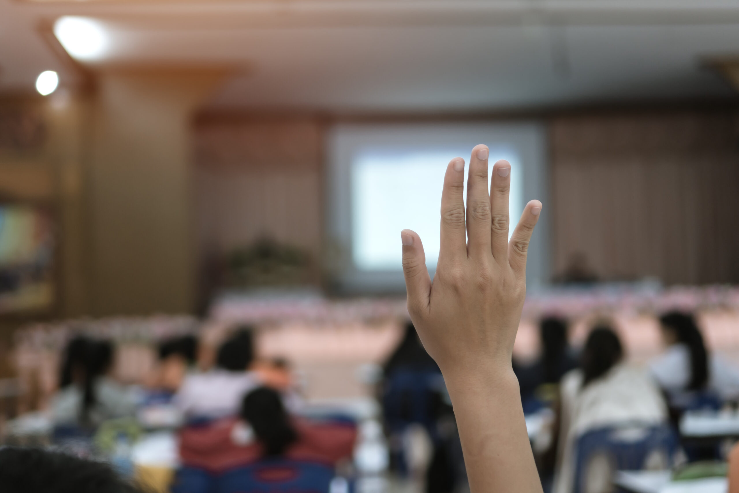 Stop dyskryminacji pracowników i doktorantów na Uniwersytecie Warszawskim – petycja Ordo Iuris