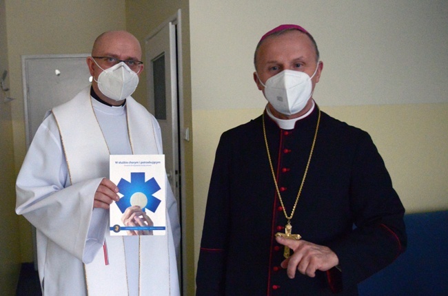 Ordo Iuris na Światowy Dzień Chorego. Poradnik przekazany kapelanom w całej Polsce