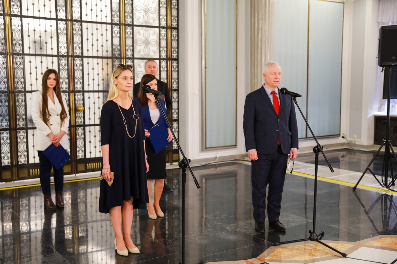 Wypowiedzenie Konwencji stambulskiej konieczne dla dobra rodzin. Konferencja komitetu inicjatywy ustawodawczej