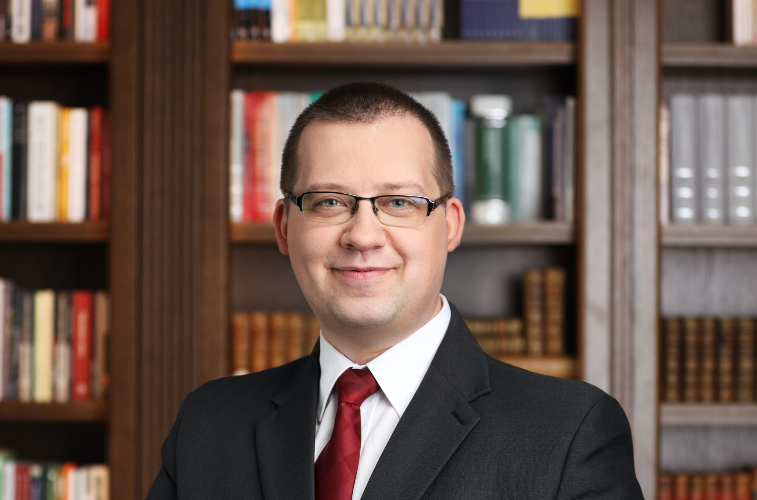 Łukasz Bernaciński: Ograniczenia praw i wolności wprowadzone w związku z COVID-19 niekonstytucyjne? Monografia Ordo Iuris