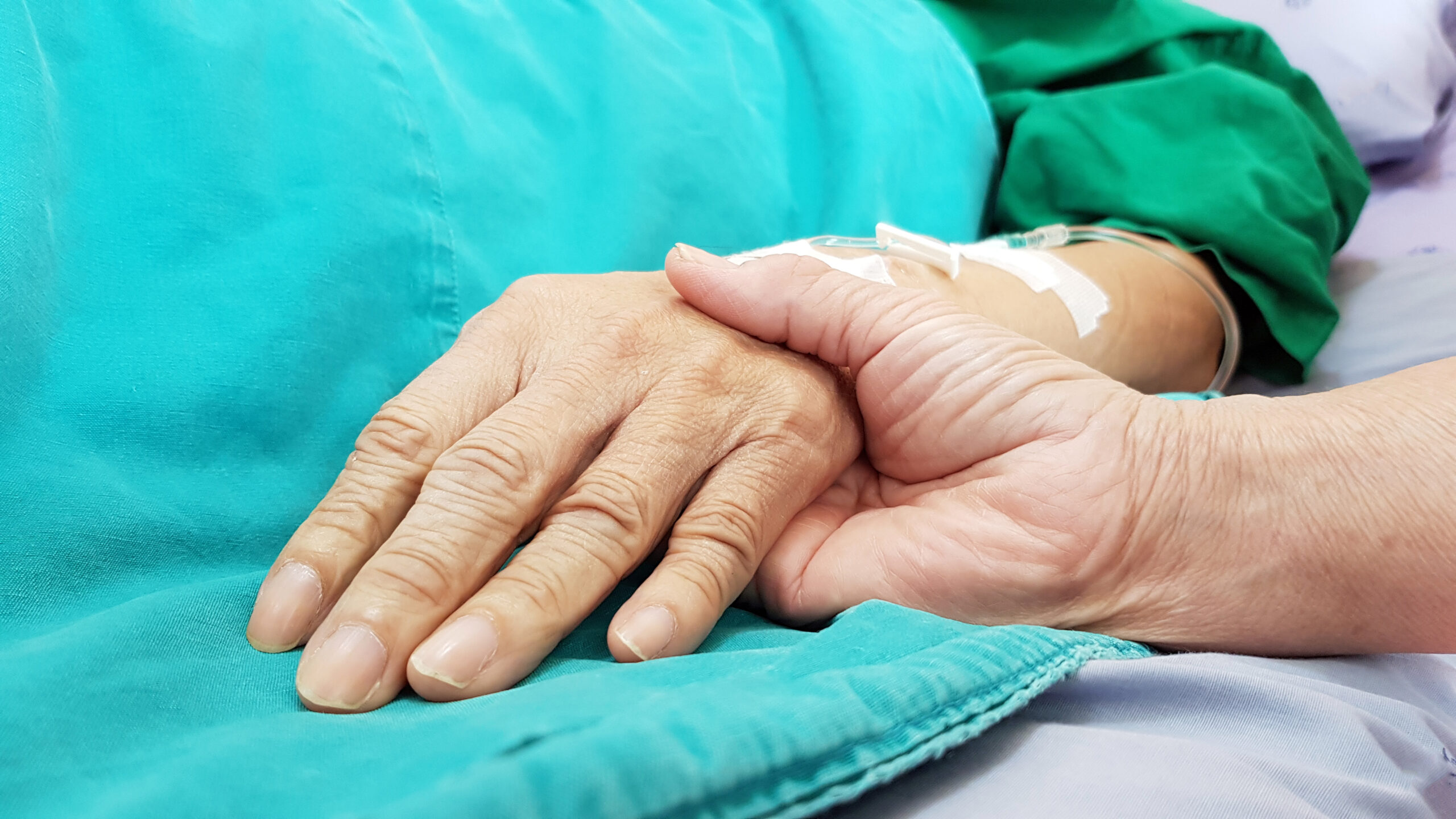 Kilka uwag o opiece paliatywnej i dlaczego nie można mylić jej z uporczywą terapią