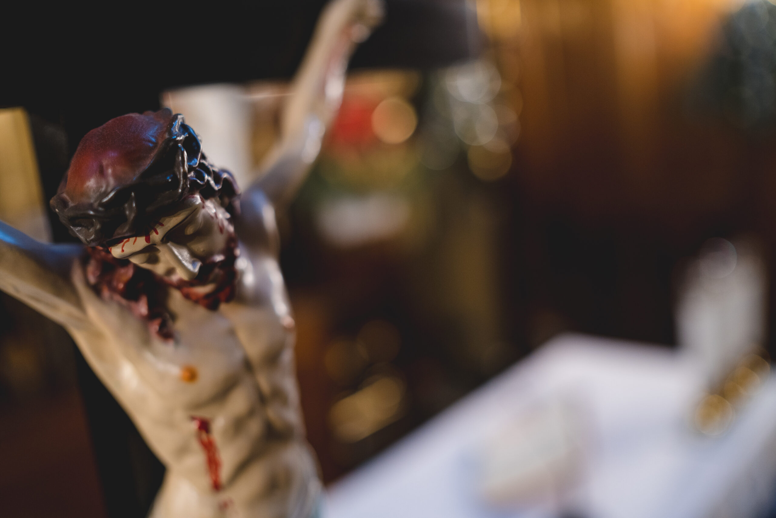 Fala aktów przemocy wobec chrześcijan w Polsce. Raport Ordo Iuris dla OBWE