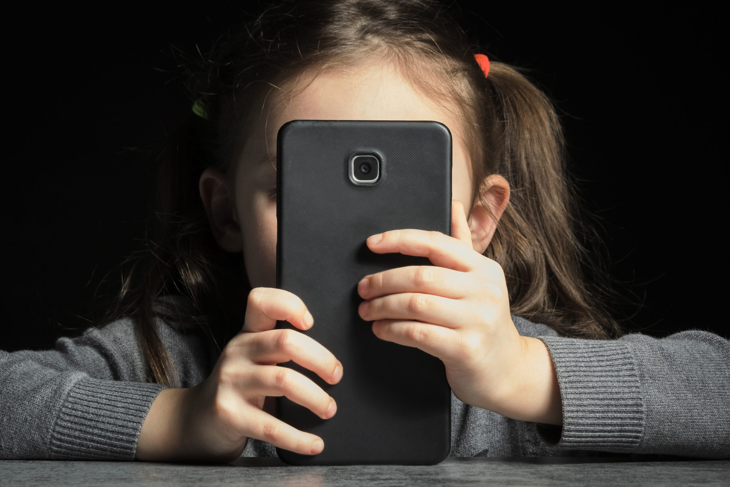 Analiza zasad funkcjonowania telefonu zaufania dla dzieci i młodzieży