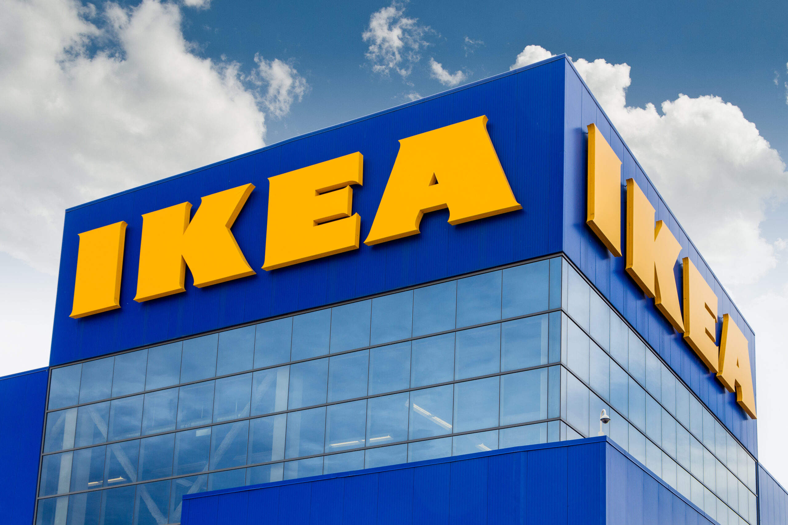 Janusz Komenda prawomocnie przywrócony do pracy w IKEA