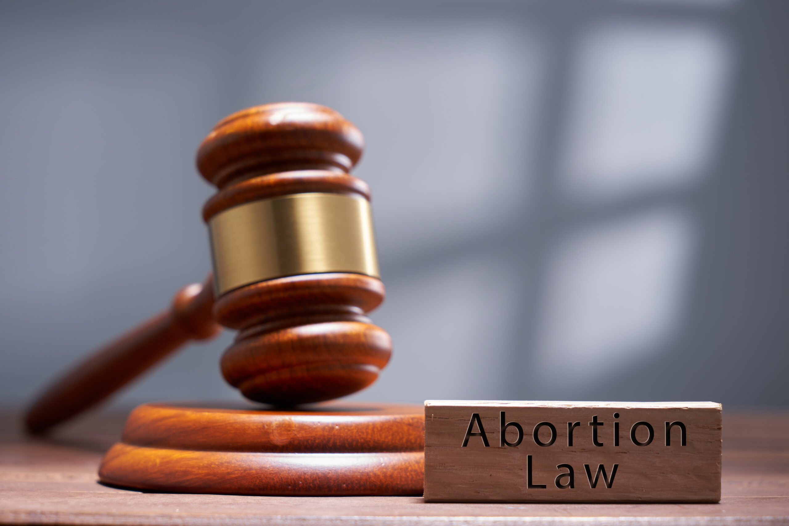 CEDAW uznaje zakaz aborcji za „tortury”. Rząd: aborcja jest dostępna