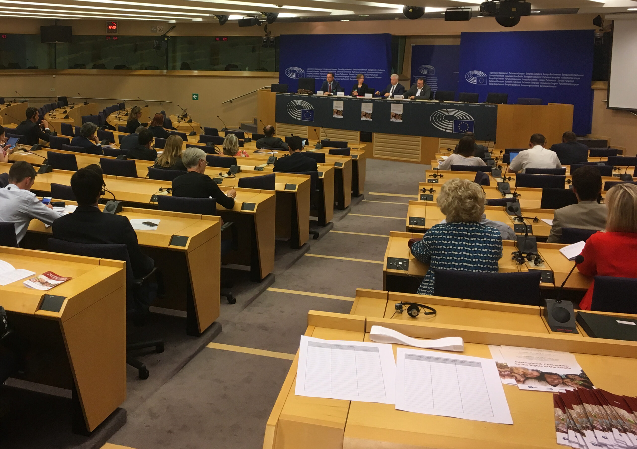 Draft of the Convention on the Rights of the Family presented in Brussels