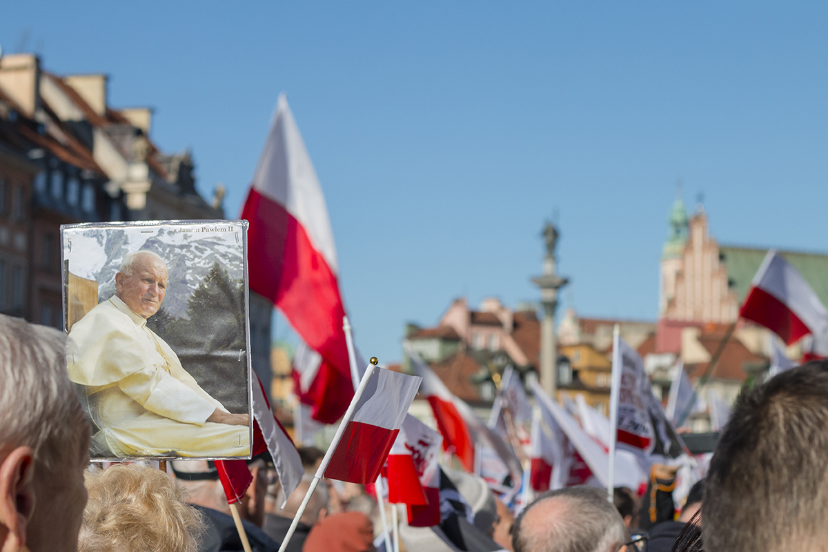 Narodowy Marsz Papieski w Warszawie