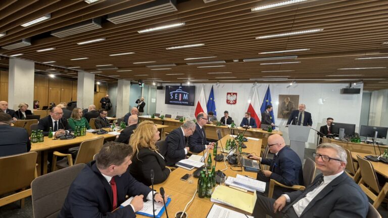 Wysłuchanie publiczne tzw. ustawy o przywracaniu praworządności