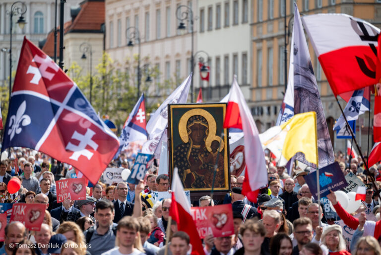 Faith, Fidelity, and Life: The First “Time for Love” Weeks Before Warsaw’s National March for Life