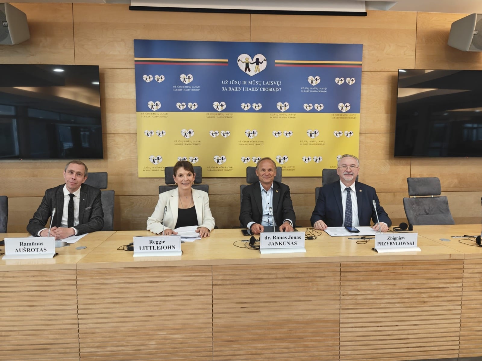 Liberalna lewica zablokowała wysłuchanie o WHO w litewskim Sejmie – powód: udział Ordo Iuris