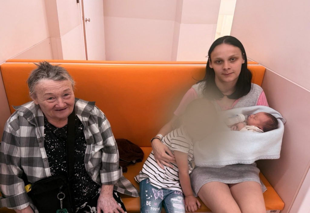 pani Magda, mama Leny i Oskara