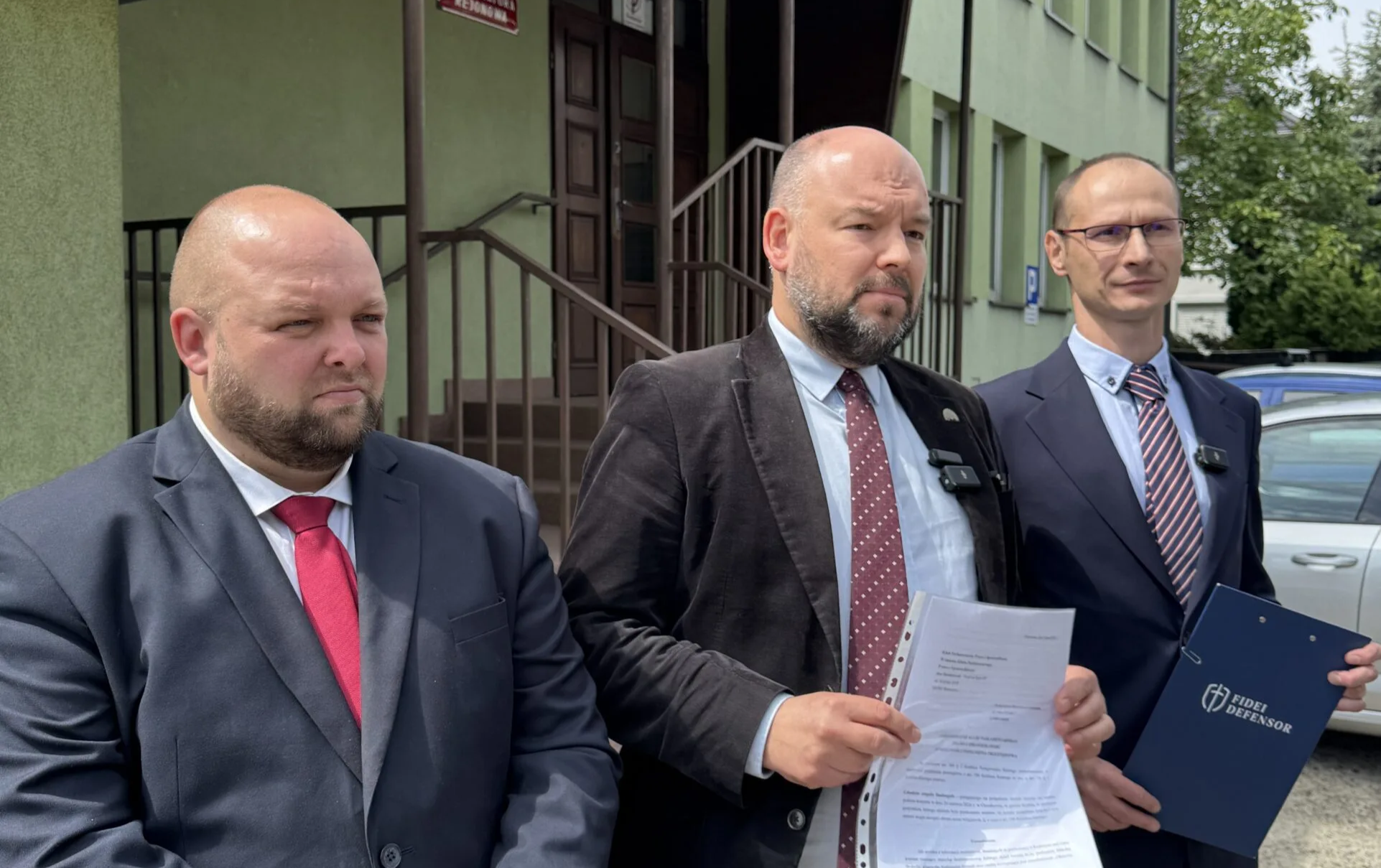Klub PiS składa zawiadomienie, Ordo Iuris rusza z apelem do samorządów. Chwałkowo: sprawa nabiera ogólnopolskiego wymiaru